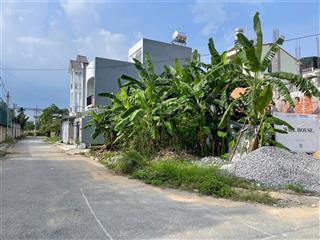 Lô góc 1/ đường bưng ông thoàn, quận 9, 6,05 tỷ, 79m2 giá rẻ nhất khu