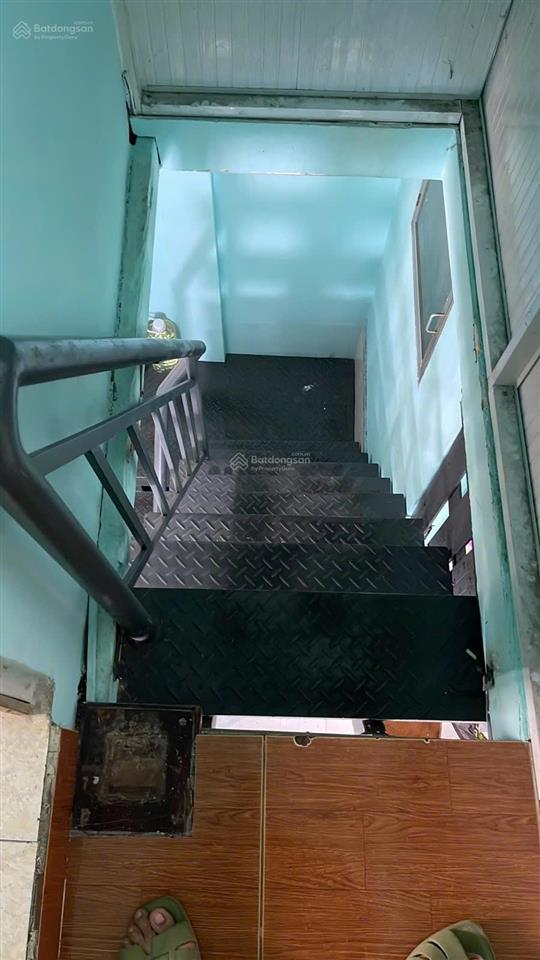 Bán nhà 3mx9m, 1 trệt 1 lầu, 2pn, 1wc, mặt tiền số 22 cửu long, phường 15, quận 10