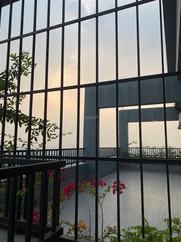 Cần bán căn hộ sơn an penhouse 3,6 tỷ, 140m2, view đẹp