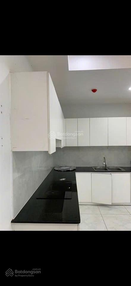 Bán căn hộ felisa q8 ( giáp q5)