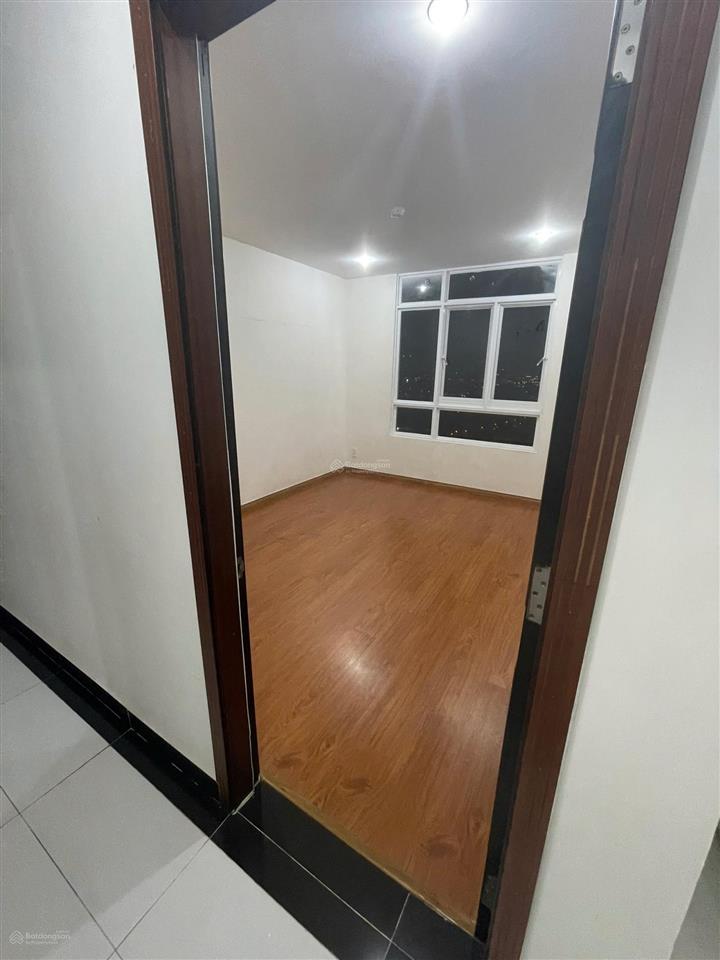 Cho thuê căn hộ giai việt  đường tạ quang bửu p chánh hưng