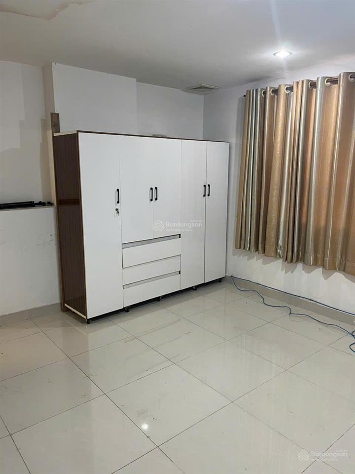 Cần bán gấp chung cư res 3 đường nguyễn lương bằng q7