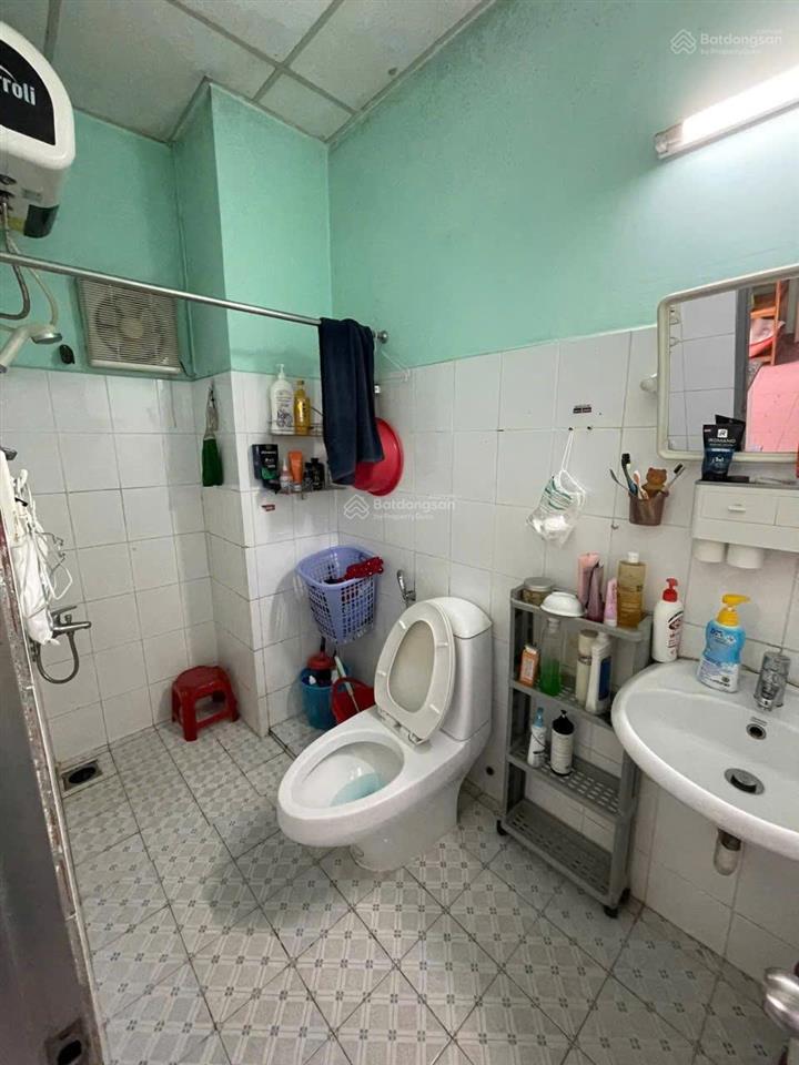 Cần bán gấp căn hộ him lam ba tơ thang bộ lầu 3 quận 8