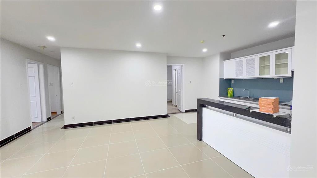 Bán căn hộ giai việt tạ quang bửu
