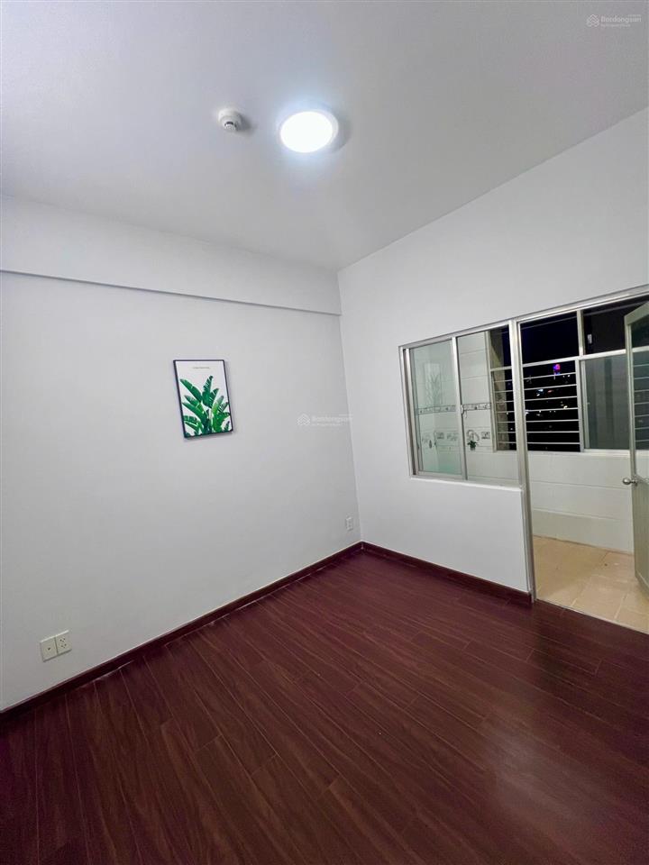 Cần bán gấp cao ốc b ngô gia tự