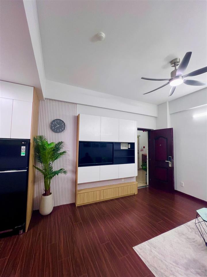 Cần bán gấp cao ốc b ngô gia tự