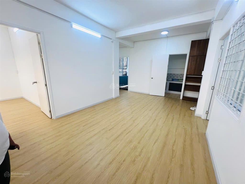 Bán căn hộ bình thới, góc 2 mặt thoáng. lô c, lầu 5, dương đình nghệ, p. 8, q. 11  gần lãnh bi