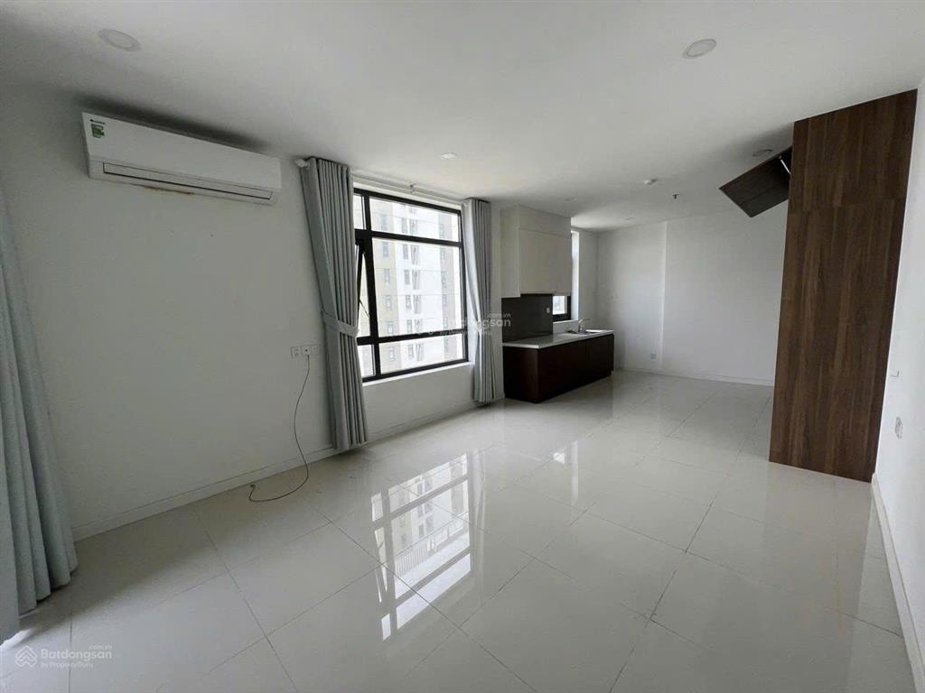 Cần bán căn hộ officetel central premium số 854 tạ quang bửu, phường 5, quận 8.