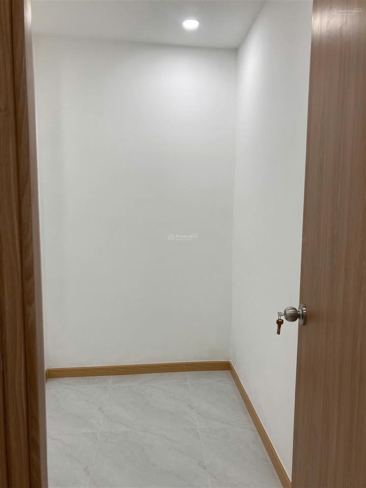 Cần bán nhà hẻm đường mễ cốc, phường 15 quận 8