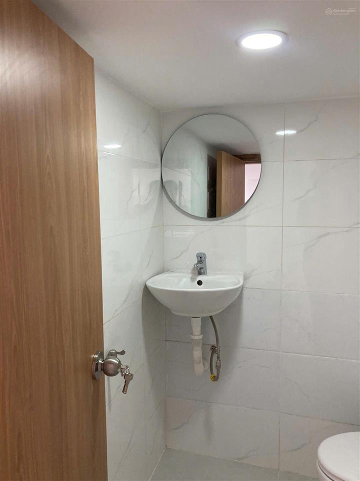Cần bán nhà hẻm đường mễ cốc, phường 15 quận 8