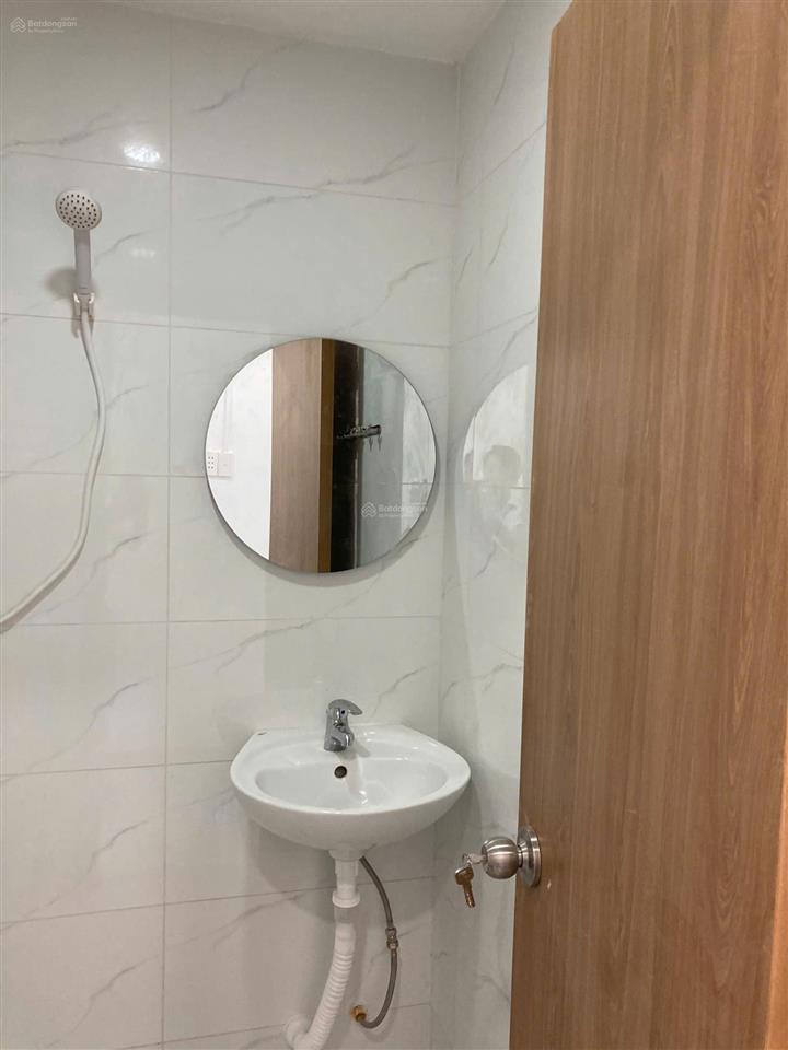 Cần bán nhà hẻm đường mễ cốc, phường 15 quận 8