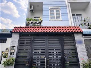 Bán nhà 3 tầng đường số 9, xe hơi đỗ cửa, gần phạm văn đồng chỉ 6.4 tỷ