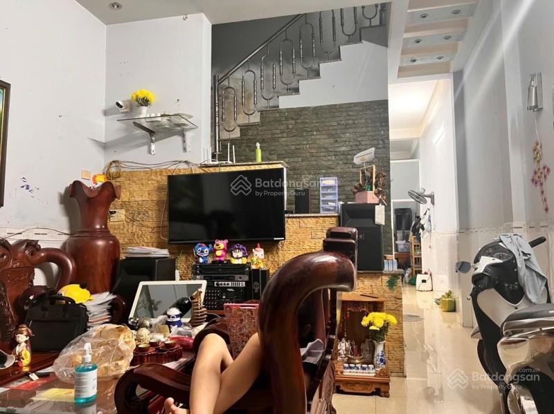 Bán nhà 3 tầng xe hơi ngay hoàng diệu 2 chỉ 5.7 tỷ