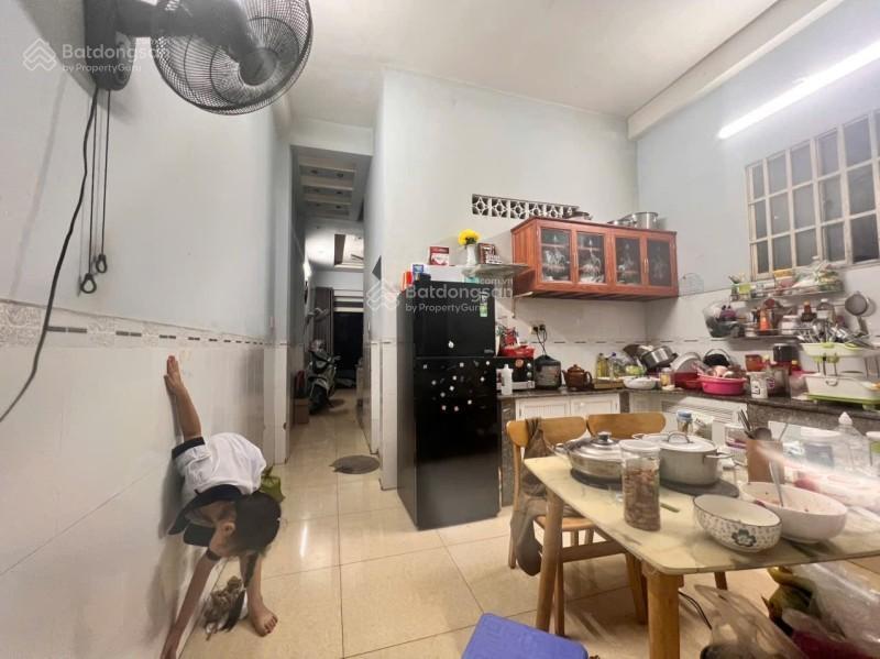 Bán nhà 3 tầng xe hơi ngay hoàng diệu 2 chỉ 5.7 tỷ