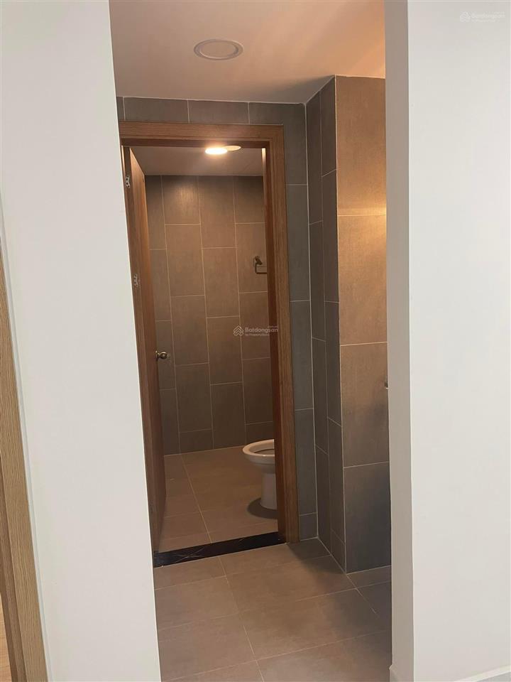 Bán căn 2pn 2wc diện tích 68.5m2 chỉ 4.4 tỷ