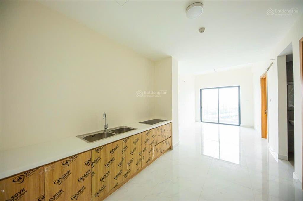 Chủ nhà cho thuê căn 3pn có máy lạnh dọn vào ở liền