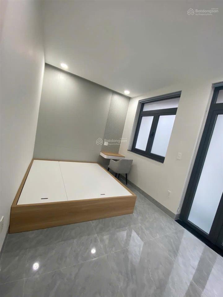 Ngộp tài chính bán gấp nhà 4 tầng 79m² đường số 2 gần metro