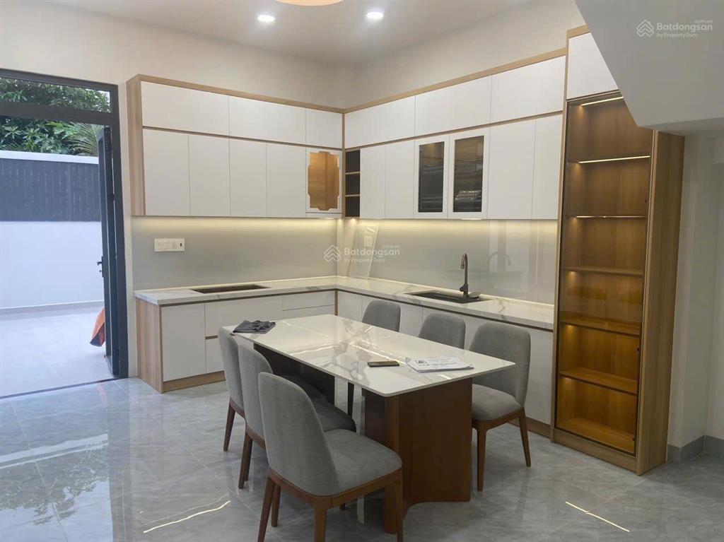 Ngộp tài chính bán gấp nhà 4 tầng 79m² đường số 2 gần metro