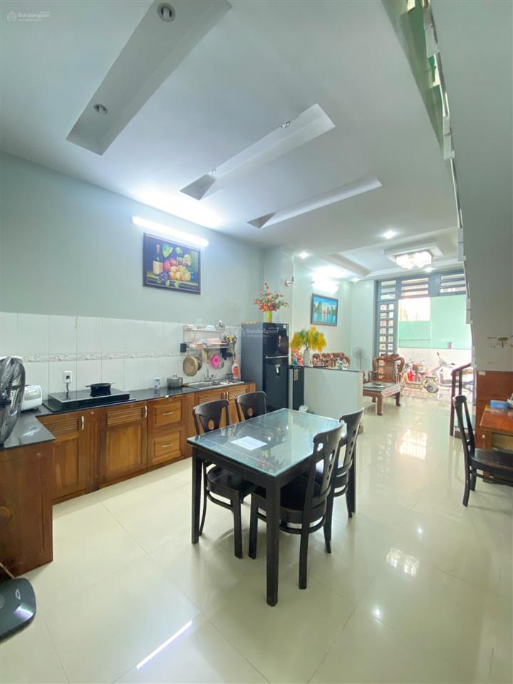 Nhà 2 tầng diện tích 76m² xe hơi gần hoàng diệu 2 chỉ 6.8 tỷ