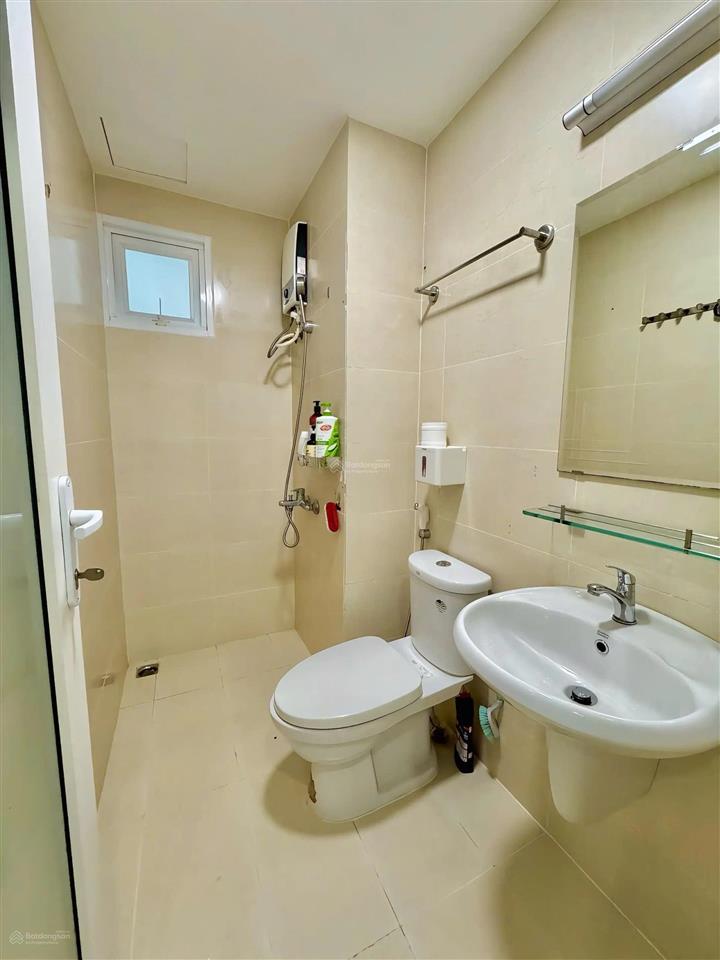 Chủ nhà cần bán 2pn 2wc diện tích 67m² tầng trung chỉ 4.2 tỷ
