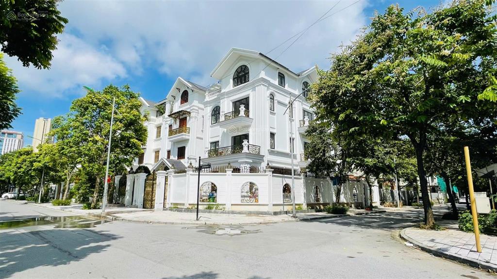 Bán biệt thự an khang, 225 m, view đẹp, pháp lý sổ đỏ. giá tốt thị trường,  0976 883 ***.