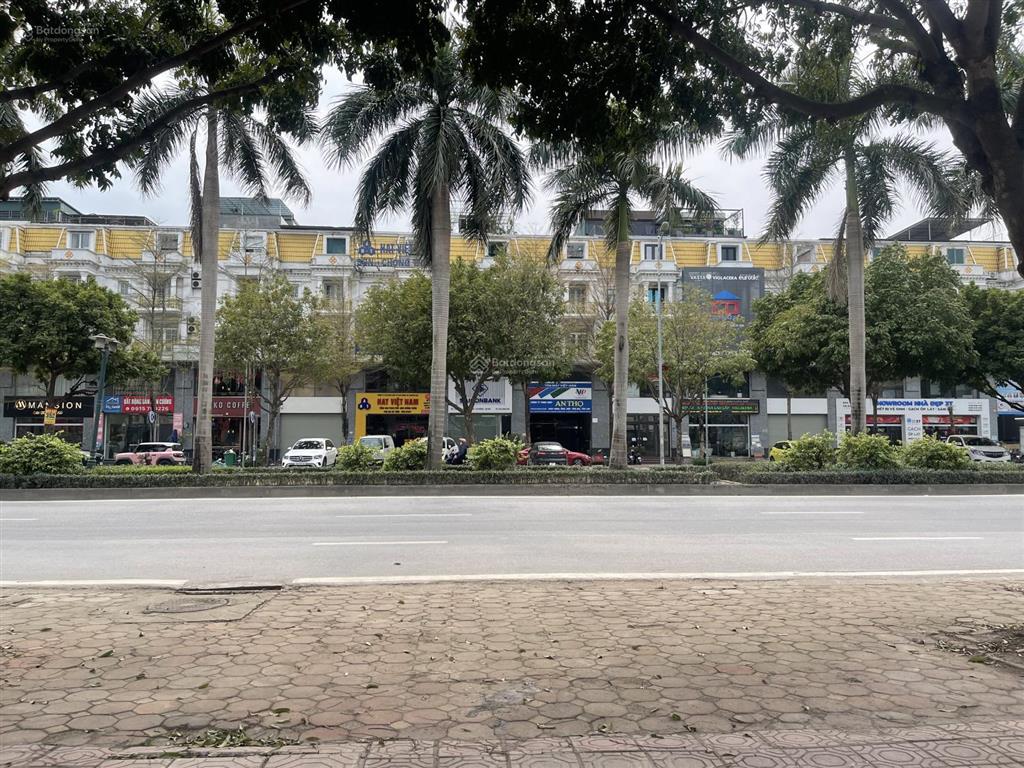 Bán shophouse mặt phố lê trọng tấn, diện tích 240m2, mt 12,5m, sổ đỏ cất két