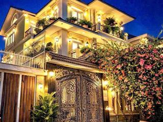 Biệt thự 5 tầng khu đặng thùy trâm, p. 13, bình thạnh. dt 15x16 cn 240m2 đường rộng thông chỉ 32tỷ