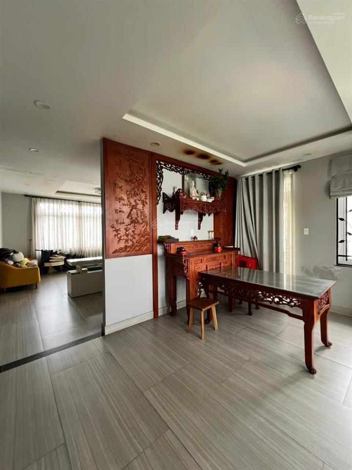 Biệt thự 5 tầng khu đặng thùy trâm, p. 13, bình thạnh. dt 15x16 cn 240m2 đường rộng thông chỉ 32tỷ