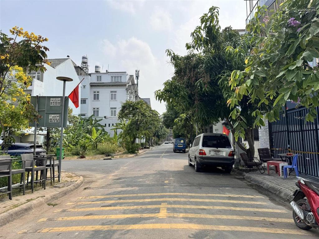 Bán đất mt đường 37 khu ven sông trần não, quận 2. dt 7,5x19 cn 140m². xây mới hầm 4 tầng  34 tỷ