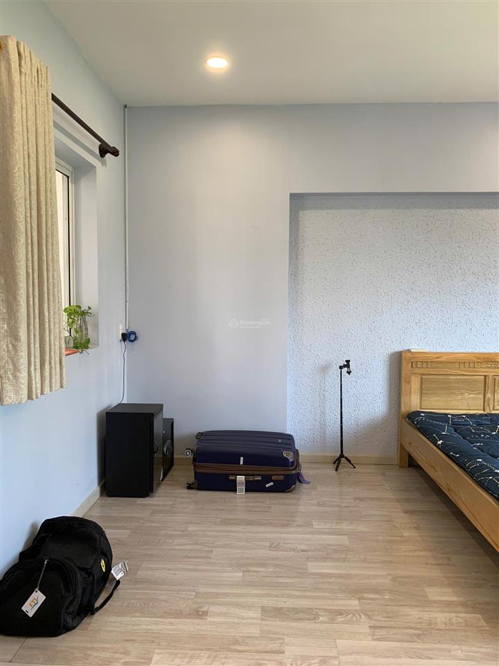 Bán nhanh căn nhà đẹp khu quốc hương  thảo điền.dt 5,5x24 cn 120m2 có 2 lầu oto vào nhà chỉ 23 tỷ