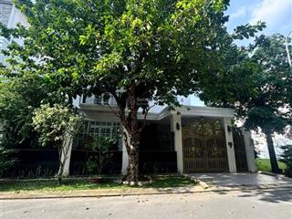 125 tỷ  biệt thự cực đẹp khu compound thảo điền 2 đ. nguyễn văn hưởng. dt 15x24 cn 352m2 4 tầng.