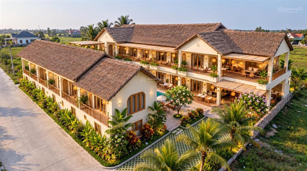 Bán đất tại tây bán đảo, xã cam hải đông, huyện cam lâm, giá ưu đãi 25 triệu / m2, 3700 m2