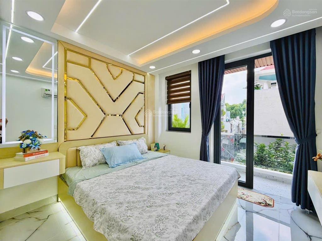 Siêu phẩm vip nhà có thang máy full nội thất hiện đại 68 nguyễn tư giản 25tr