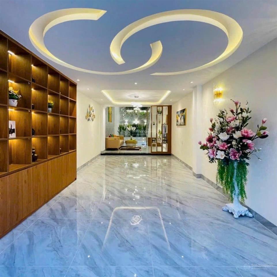 Cho thuê siêu phẩm hxt thông ô tô ngủ trong nhà 4x17m 1 lửng 3 lầu 4pn 6wc full nt 331/phan huy ích