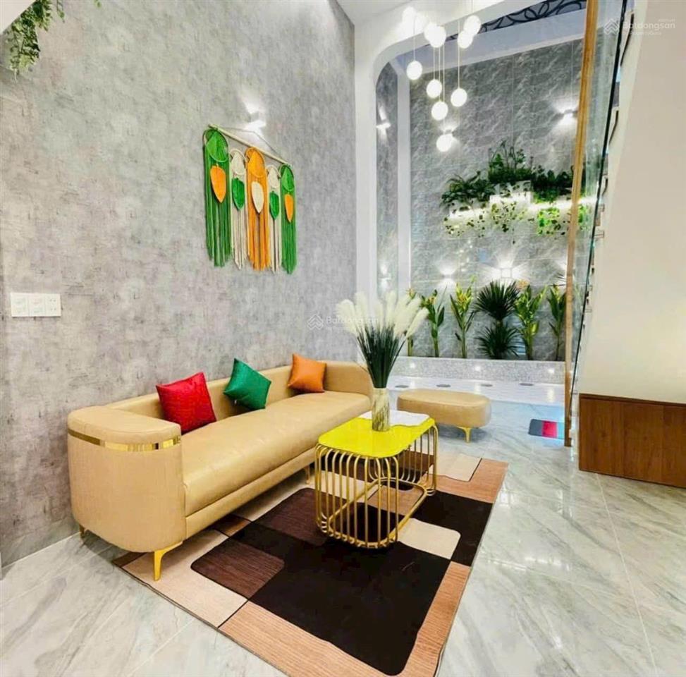 Cho thuê siêu phẩm hxt thông ô tô ngủ trong nhà 4x17m 1 lửng 3 lầu 4pn 6wc full nt 331/phan huy ích