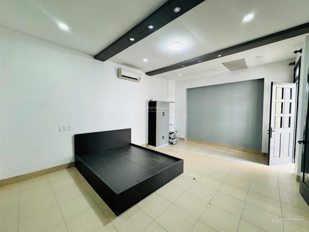 Chính chủ cho thuê chdv 2pn sẵn nội thất 152/2 nguyễn văn khối 4,5tr