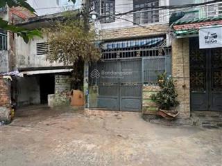 Gần ngã tư bốn xã hẻm 4m liên khu 1011 dt 4x18 ( 1 trệt 1 lầu ) giá 4tỷ900