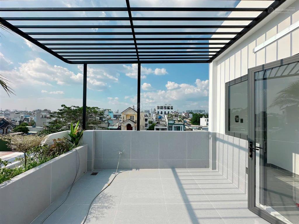 Nhà mới xây đường số 17a dt 4x13 ( 1 trệt 1 lửng 3 lầu giá 7tỷ400 tl chính chủ