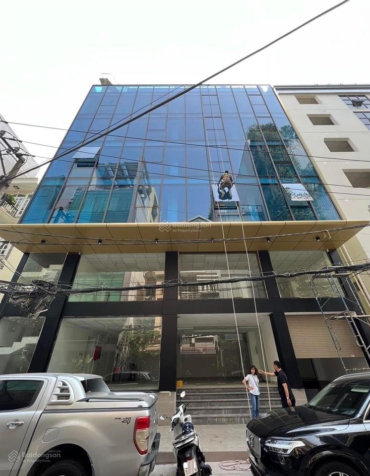 Văn phòng giá rẻ đường nguyễn gia trí, bình thạnh. vp đẹp diện tích 150m2 lầu 3 giá chỉ 36tr/tháng