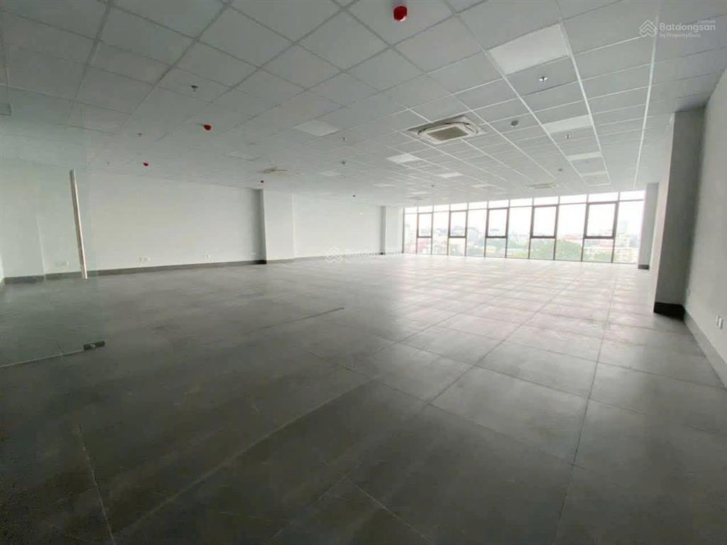 Cho thuê văn phòng khu k300, diện tích sàn 185m2 đường lê trung nghĩa, tân bình