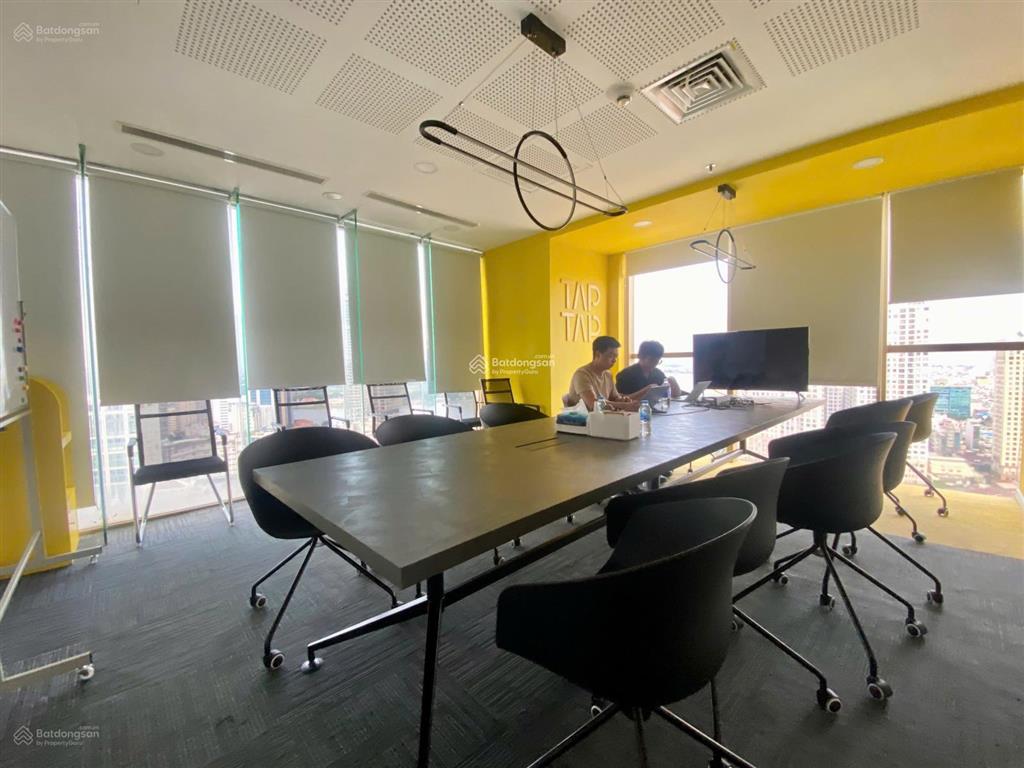 Cho thuê văn phòng quận 1, diện tích 160m2 giá 55 triệu/ tháng. tòa văn phòng đường phó đức chính