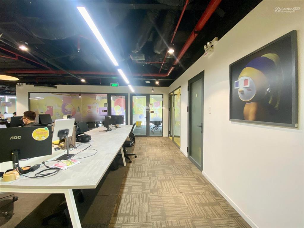 Cho thuê văn phòng quận 1, diện tích 160m2 giá 55 triệu/ tháng. tòa văn phòng đường phó đức chính