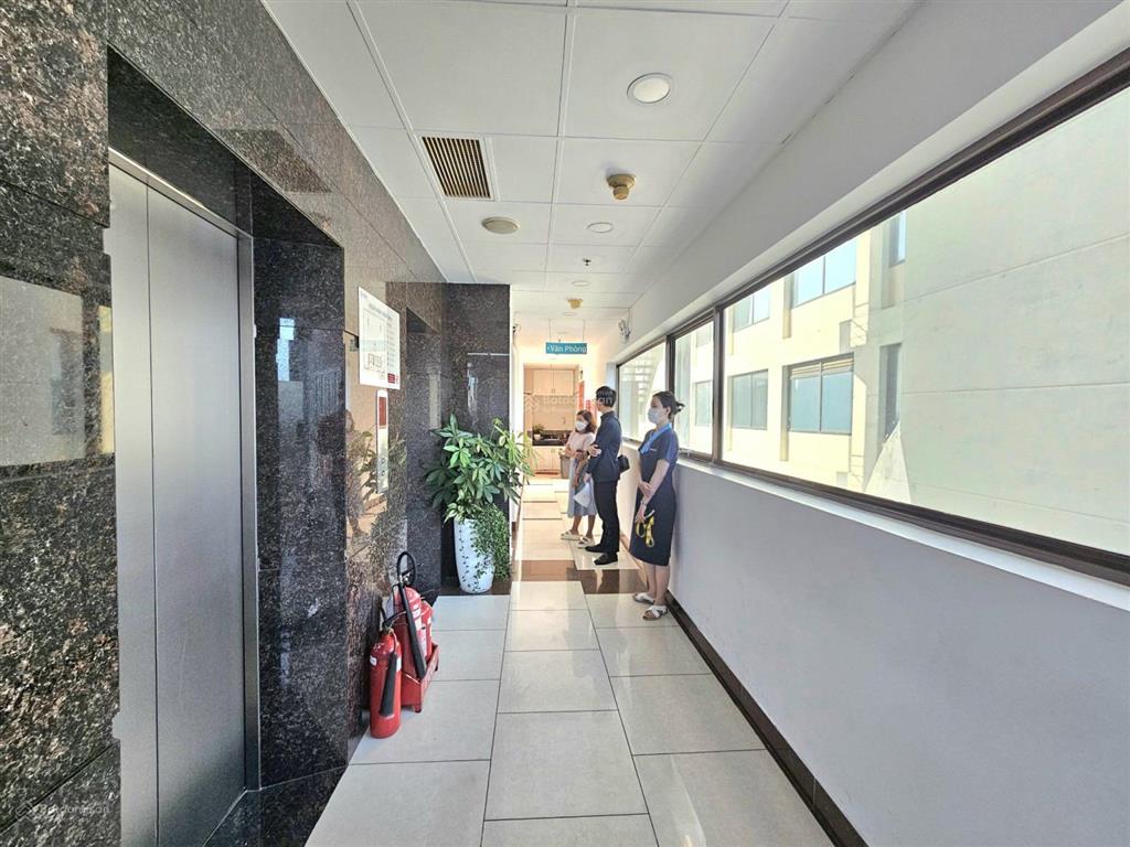Cho thuê văn phòng diện tích 110m2 tòa nhà nam kỳ khởi nghĩa, quận 3 giá chỉ 39tr/tháng