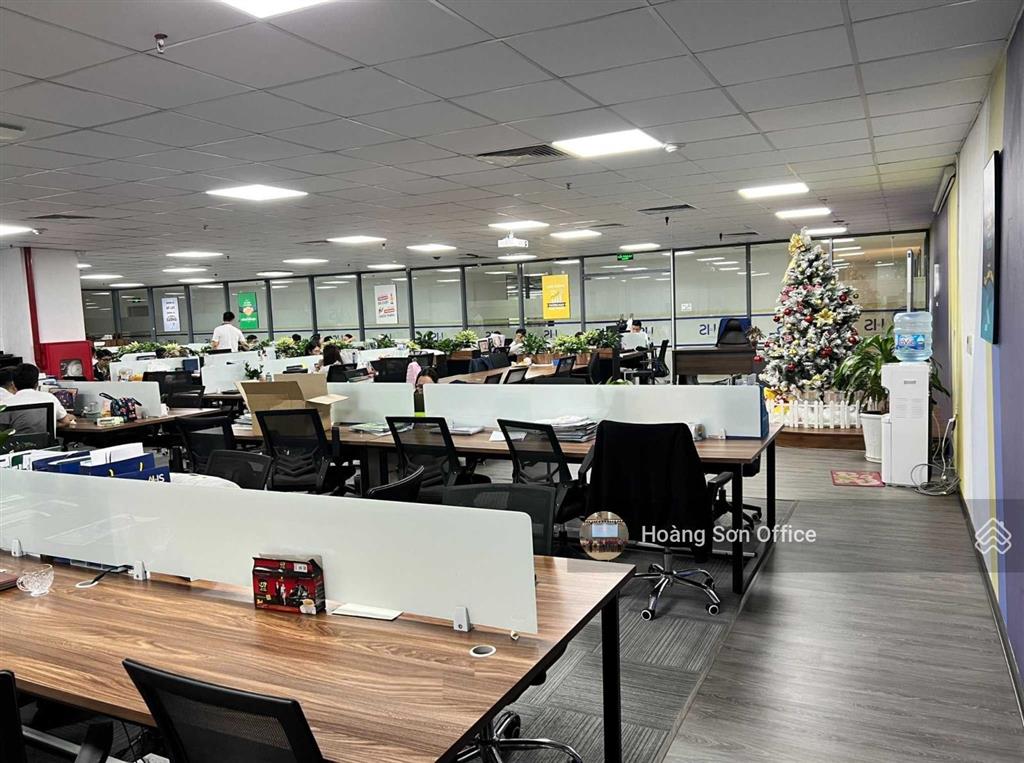 Viettel complex tower! cho thuê sàn vp, dt sàn 197m².  0915 715 *** mr. sơn