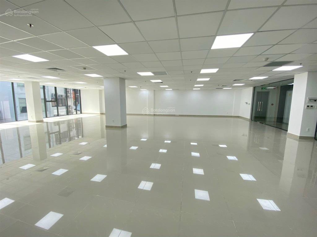 Cho thuê nhà đường nguyễn văn lượng, gò vấp. dt 9x20m, hầm trệt 3 lầu, giá 90tr/th