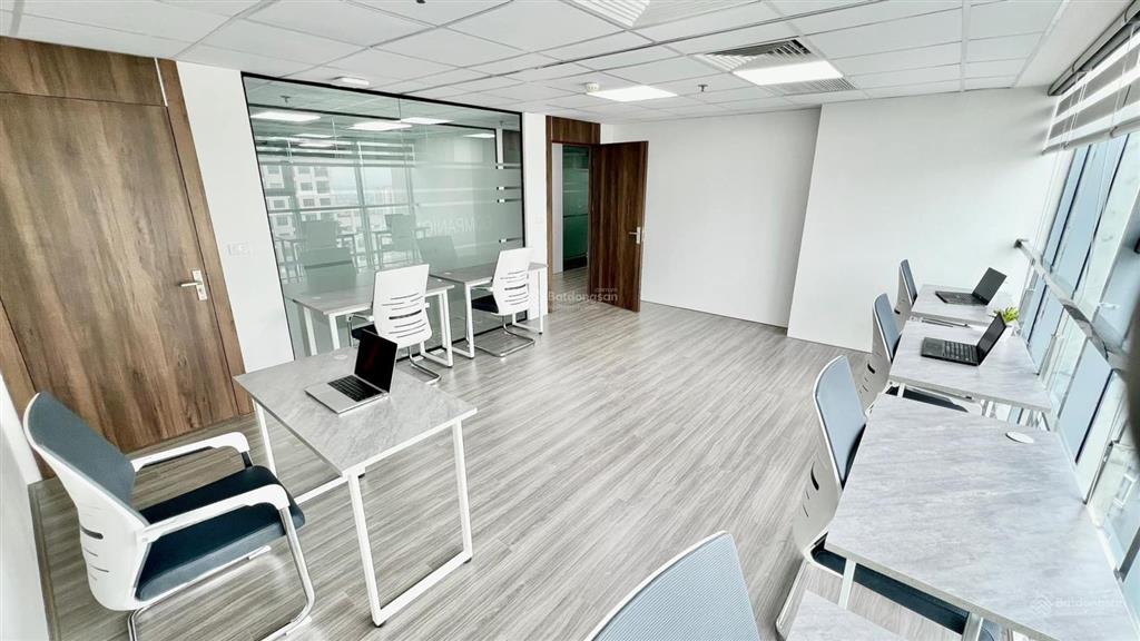 Văn phòng đường tôn đức thắng, quận 1, diện tích 60m2 giá chỉ 400.000 vnd/m2
