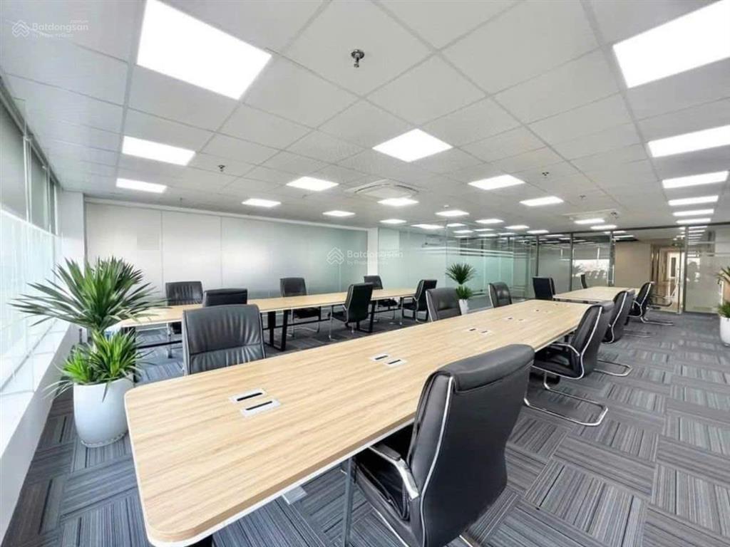 Cho thuê văn phòng đường mạc đĩnh chi, diện tích trống 80m2 giá thuê chỉ 27tr/tháng