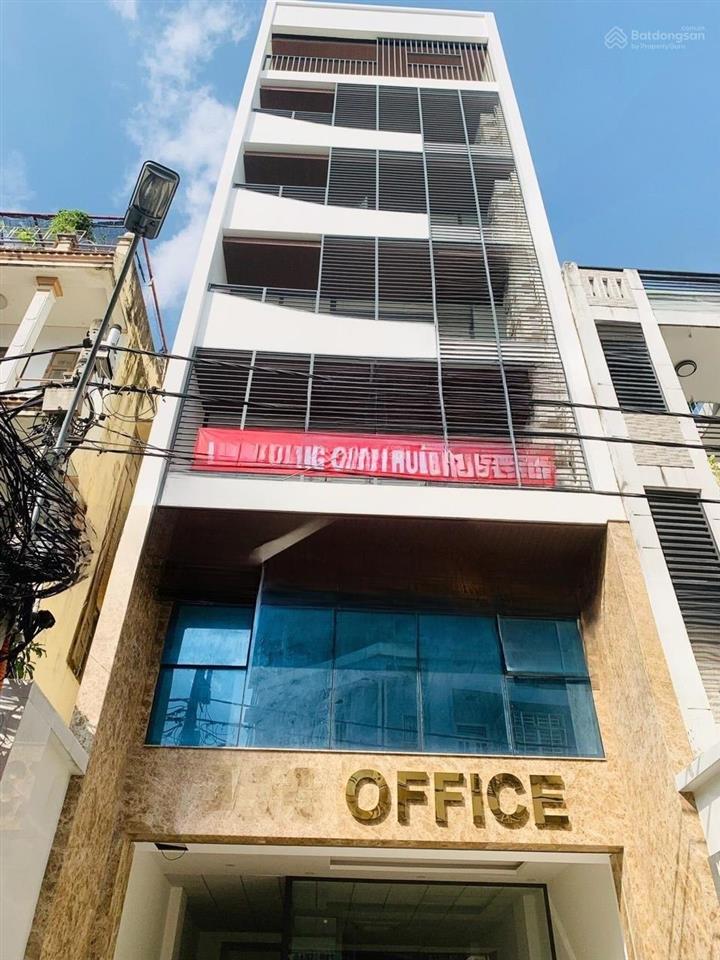 Cho thuê văn phòng 65m2 đường nguyễn thị minh khai, quận 3. sàn đẹp vuông vức, sẵn máy lạnh