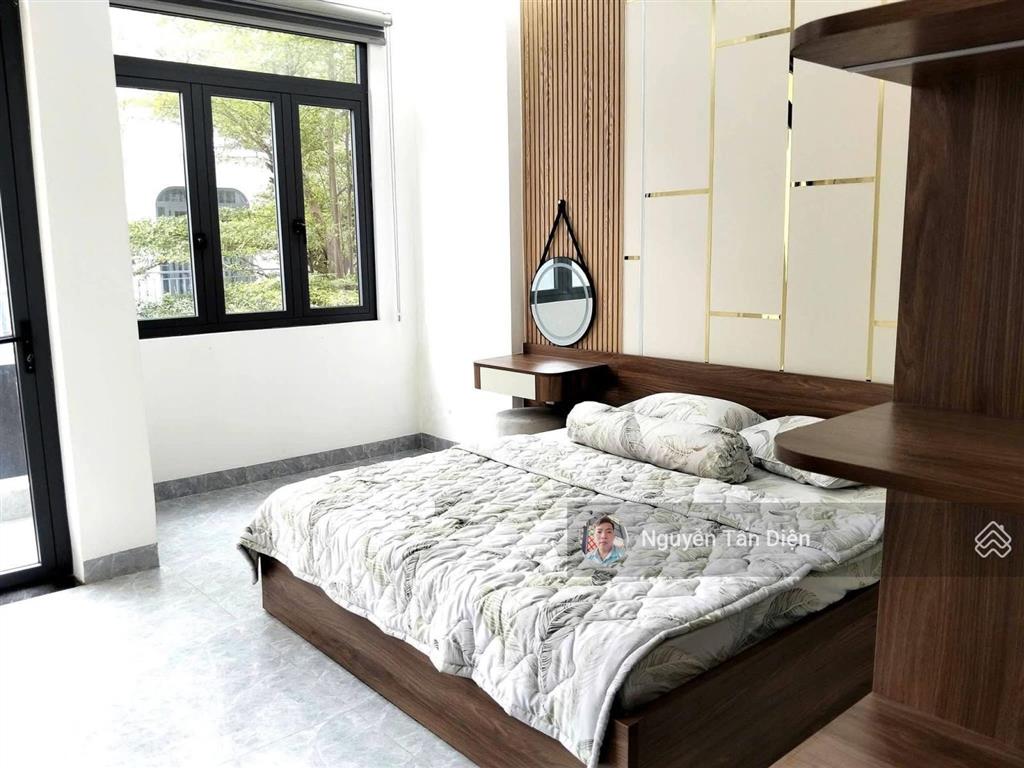 Nhà phố 3 tầng 2 mặt tiền chỉ 5 tỷ 5 thương lượng