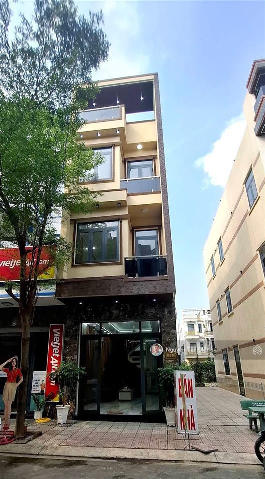 Nhà phố 3 tầng 2 mặt tiền chỉ 5 tỷ 5 thương lượng